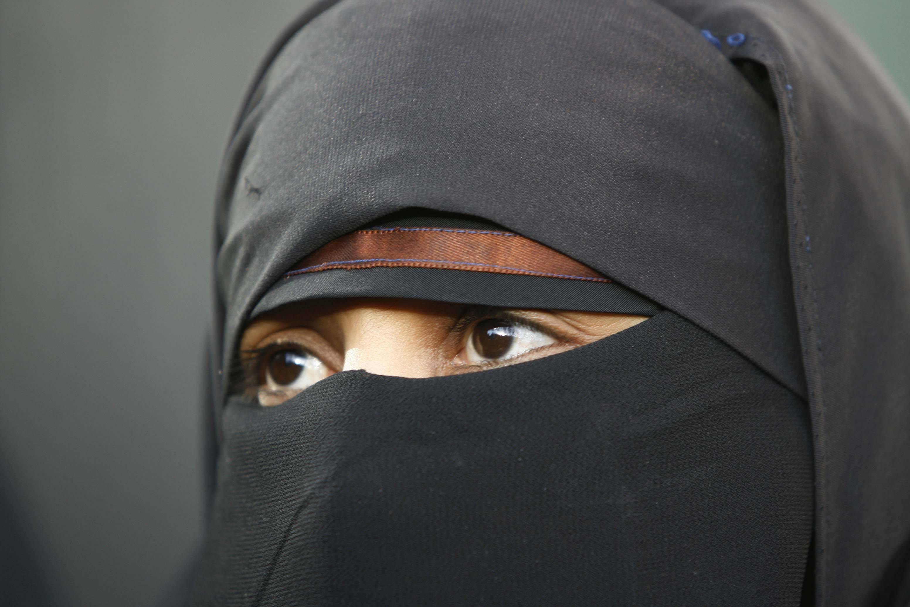 Gesichtsschleier Verbot Burka  hat an der Schule nichts 