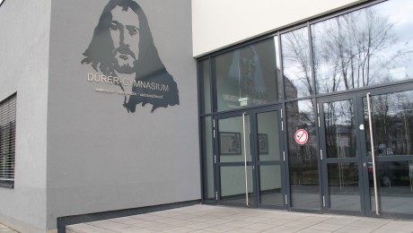 Oscarpreisträger Moore im Dürer-Gymnasium