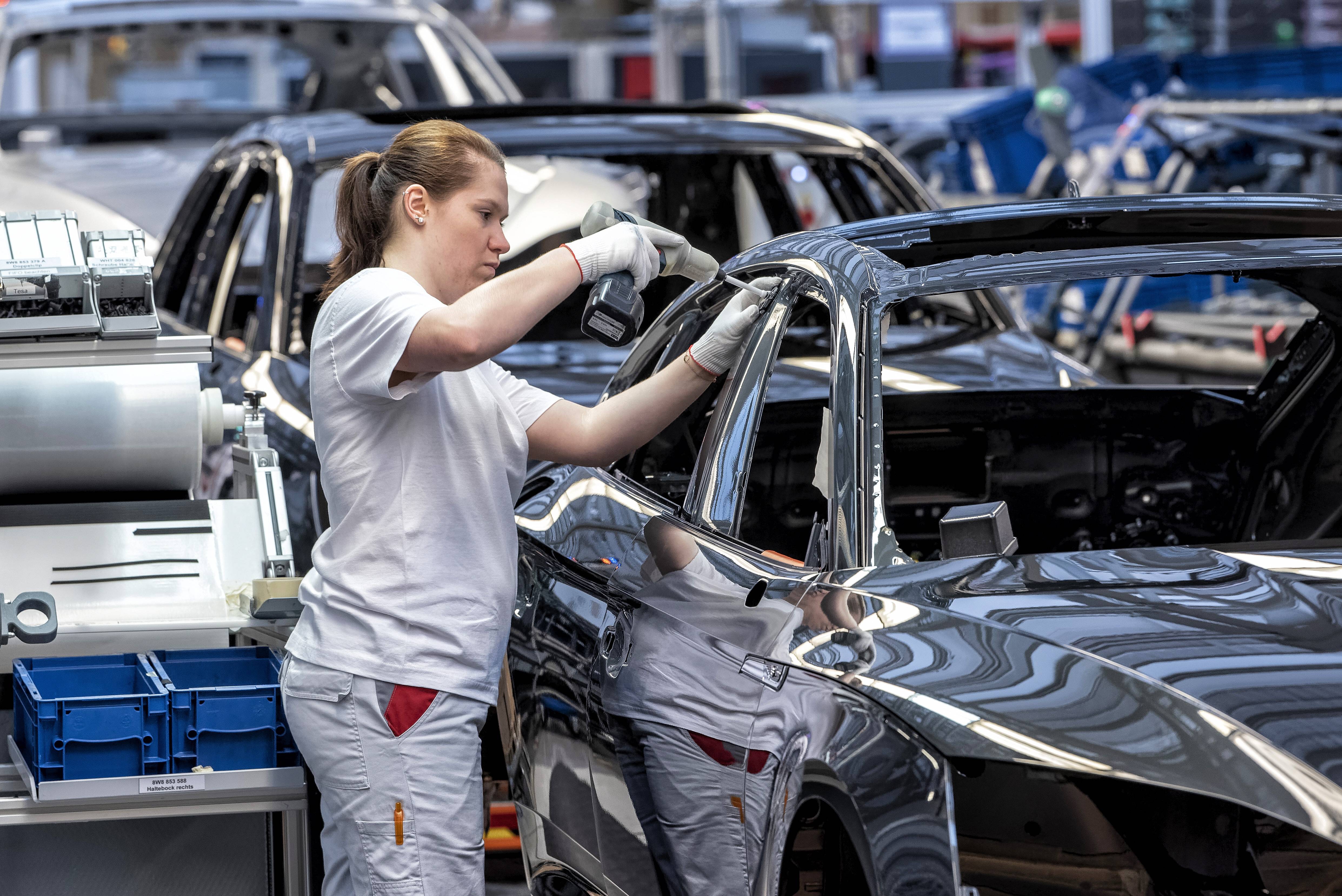 Industrie: Vollbremsung im Autoland – Bayernkurier