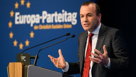 Weber will EU-Pendelei beenden