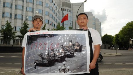 Massaker in China - Wende in der DDR